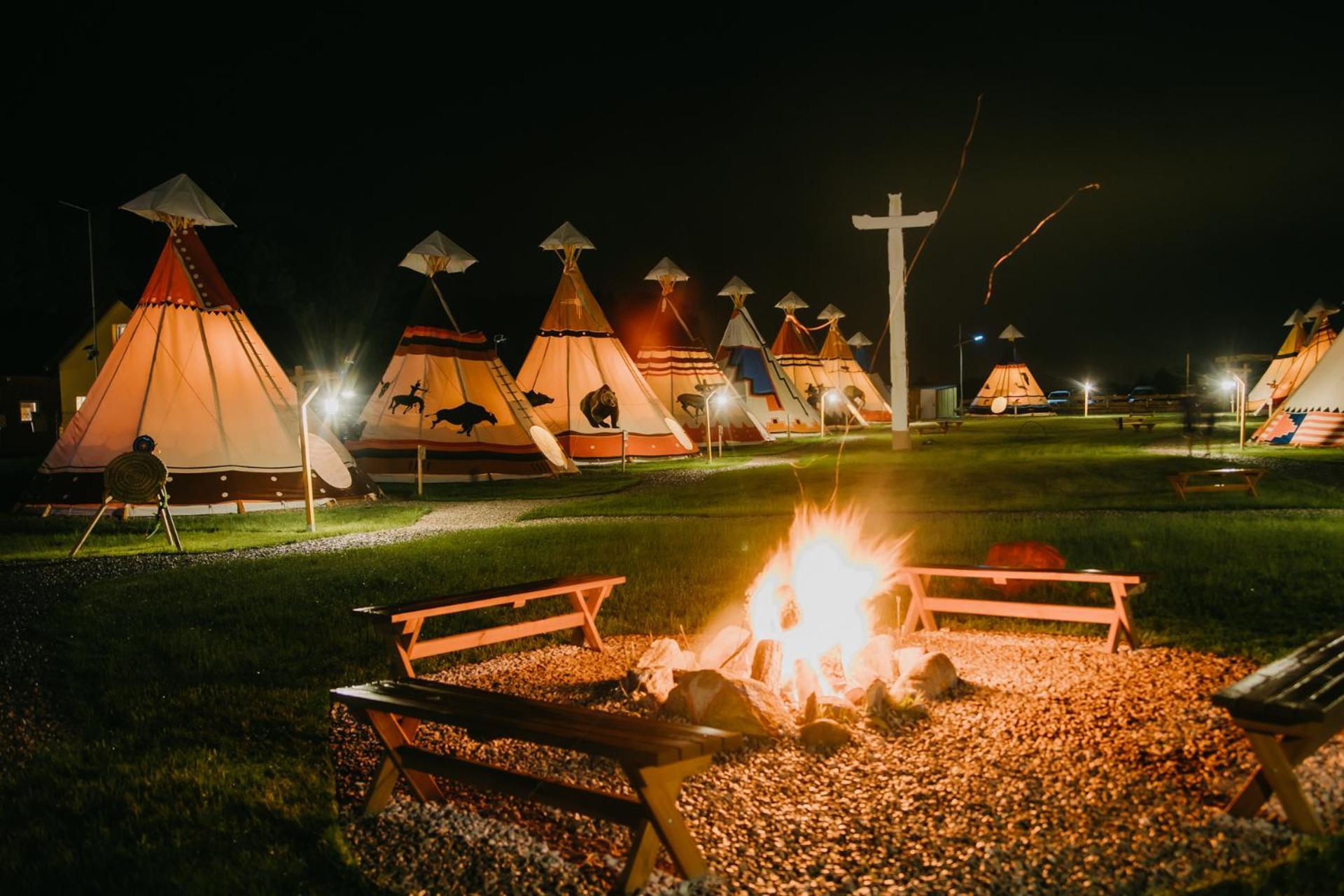 Hotel Indiana Camp - 150 M Od Suntago Park Grabce-Towarzystwo Exteriér fotografie