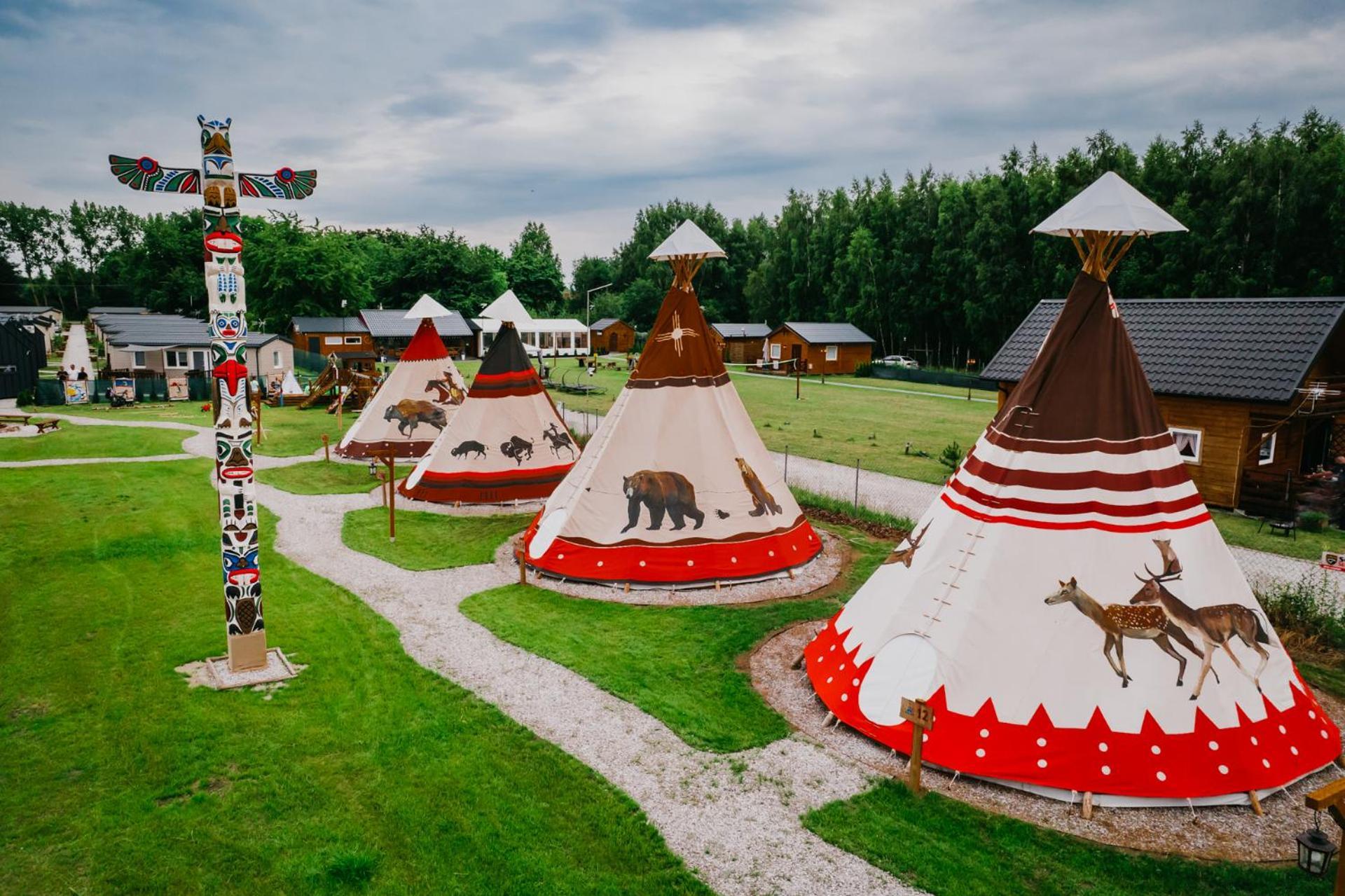 Hotel Indiana Camp - 150 M Od Suntago Park Grabce-Towarzystwo Exteriér fotografie