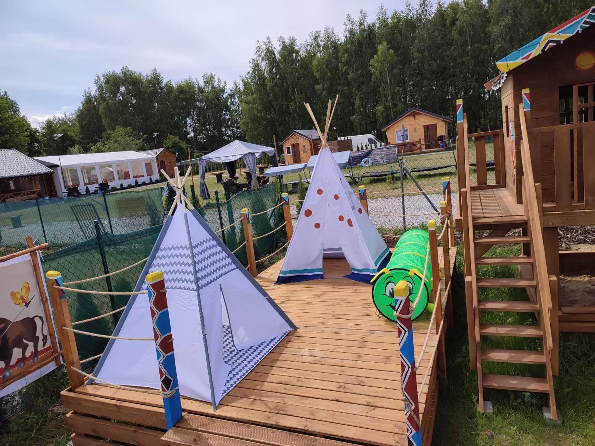 Hotel Indiana Camp - 150 M Od Suntago Park Grabce-Towarzystwo Exteriér fotografie